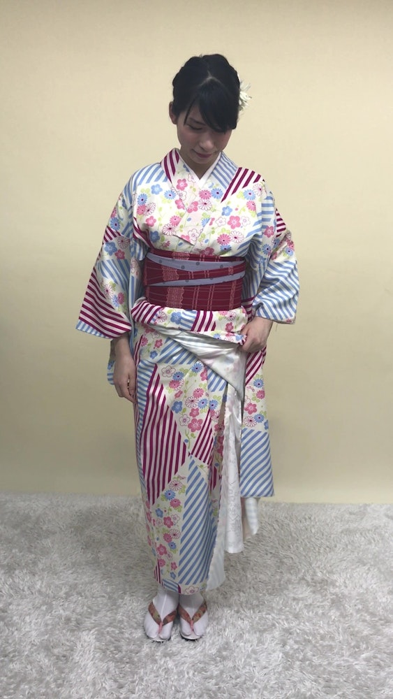 着物（浴衣）を着ているときのトイレの入り方_4