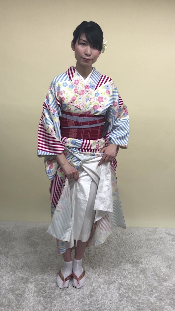 着物（浴衣）を着ているときのトイレの入り方_6