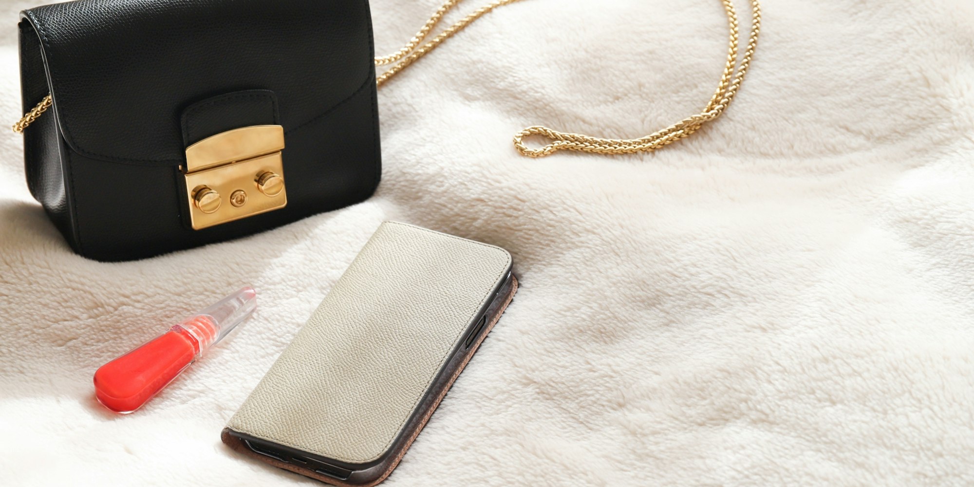 ファッション好きなら見ておきたい|世界のカバン博物館