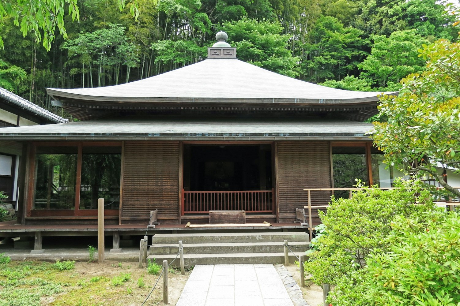 日曜には座禅会も｜東慶寺