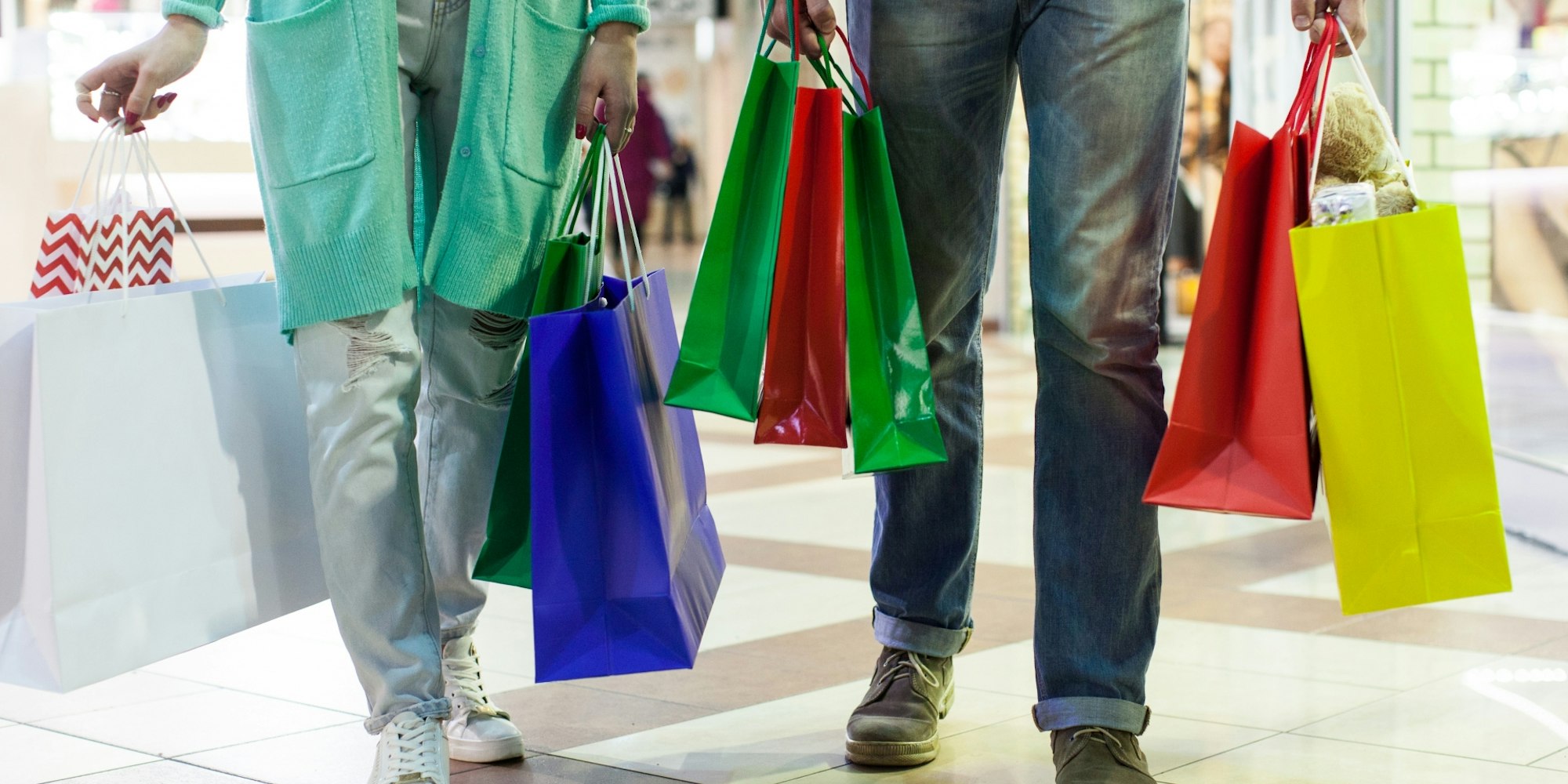 老舗からカジュアルショップまで勢ぞろい|三井ショッピングパーク 銀座ベルビア館