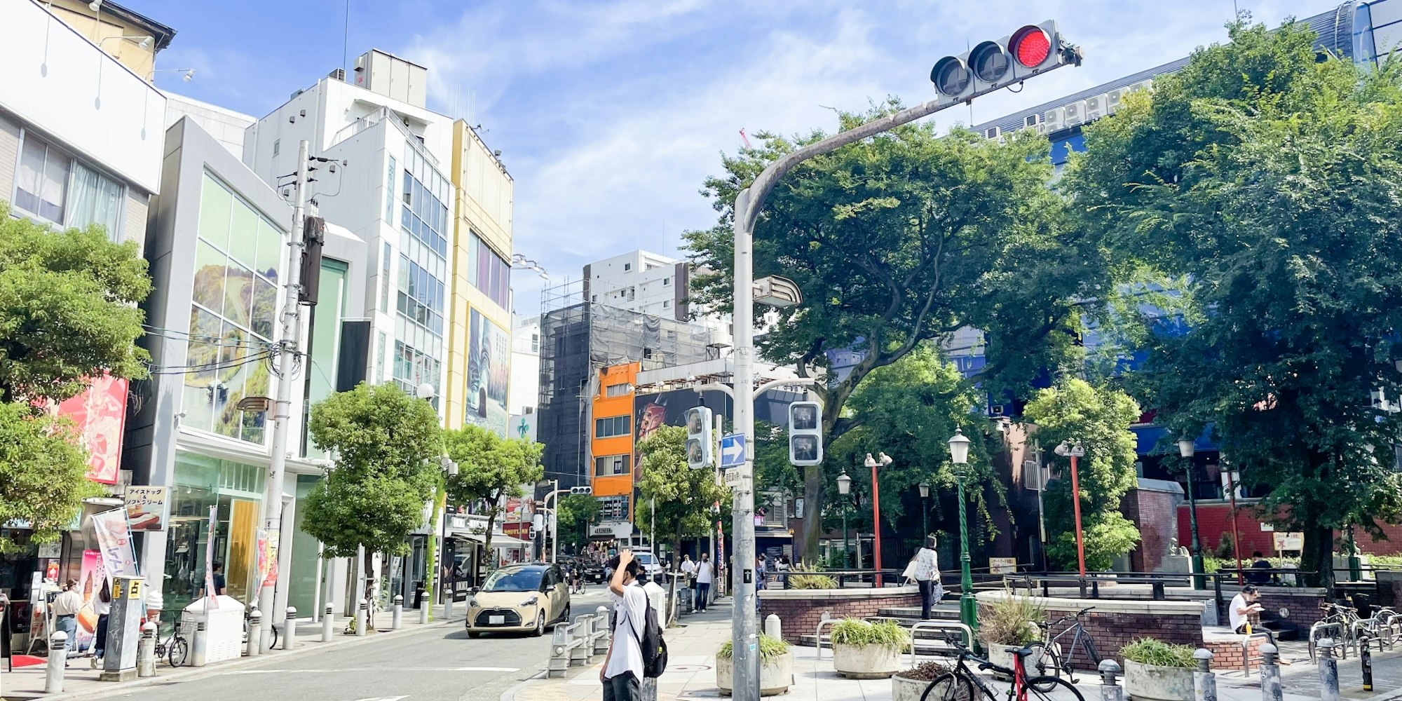 大阪人の憩いの場|三角公園(御津公園)