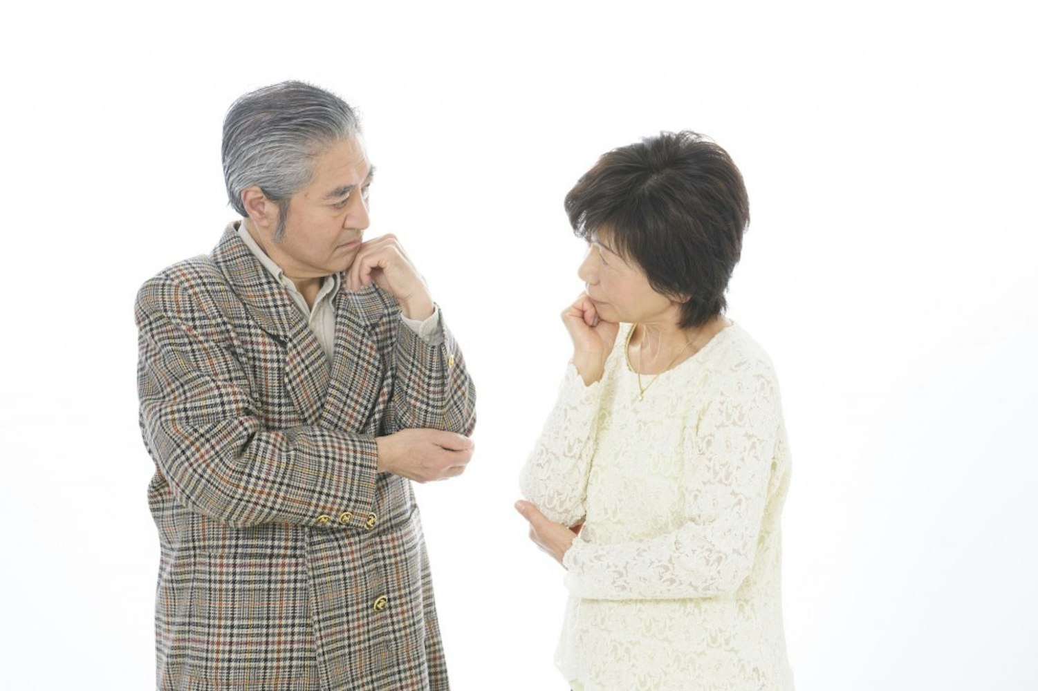 お宮参りに着用する祖母の服装は父方と母方で違う？