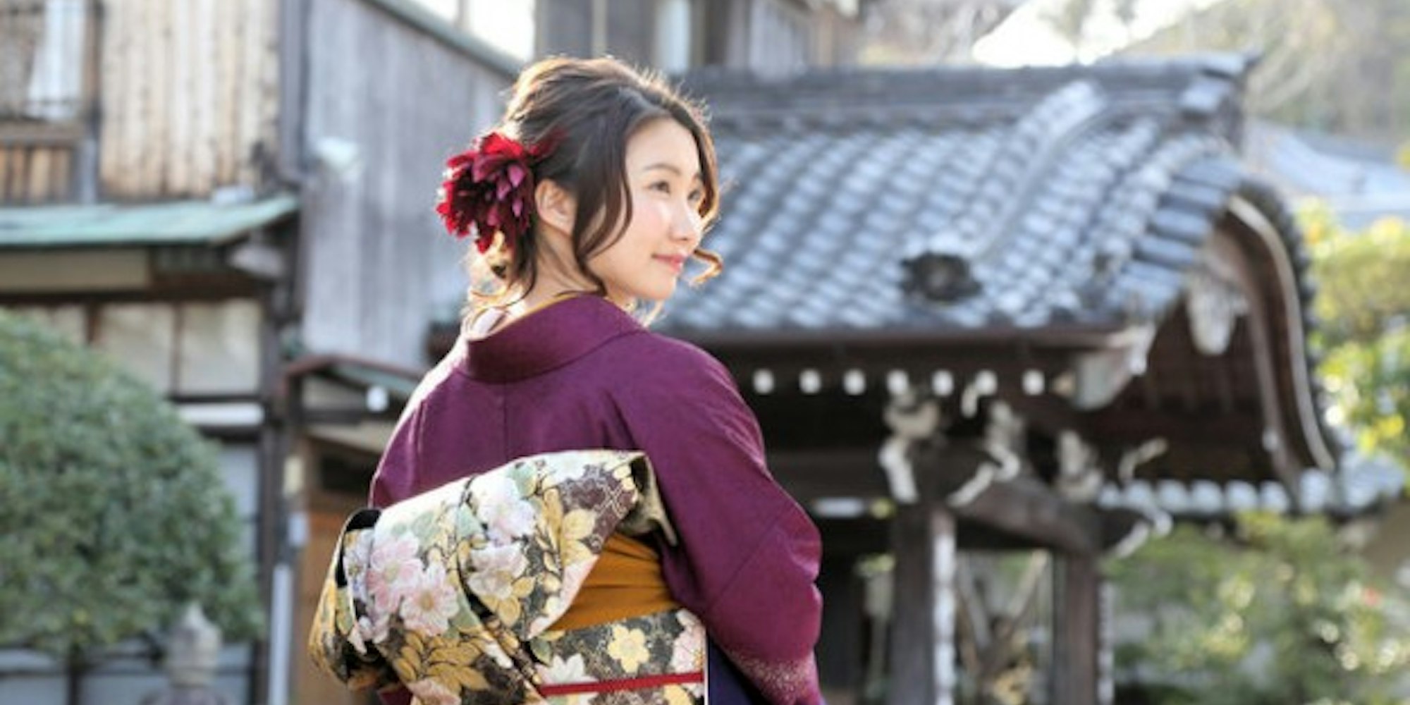 【着付け師監修】振袖の着付けは時間がかかる?成人式当日は何時間前から準備するの?|京都着物レンタルwargo