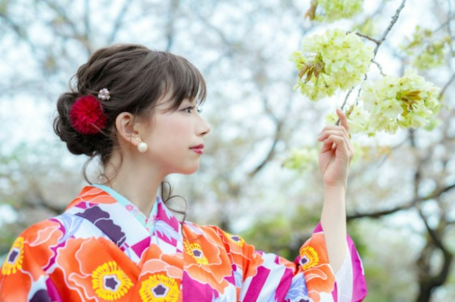 Eyecatch画像 | 【初詣に振袖を着たい人へ】初詣に振袖（着物）を着るメリットと注意点まとめ