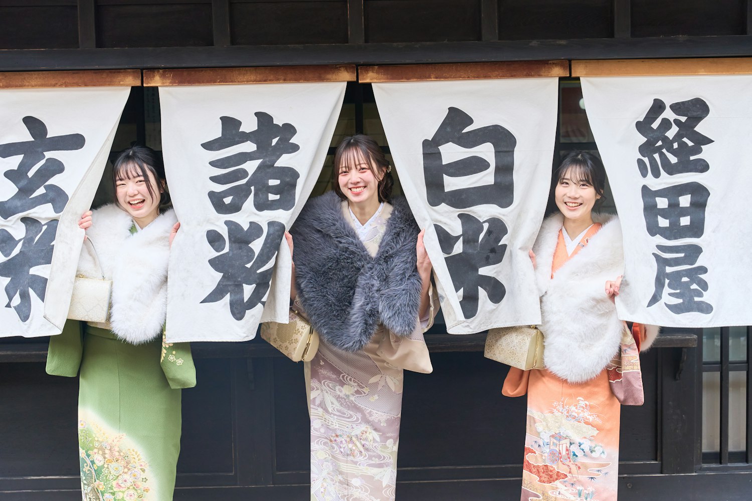 Eyecatch画像 | Introduction of Warm-weather 2025 Items for Kimono Rentals in winter♪｜Kimono Rental wargo