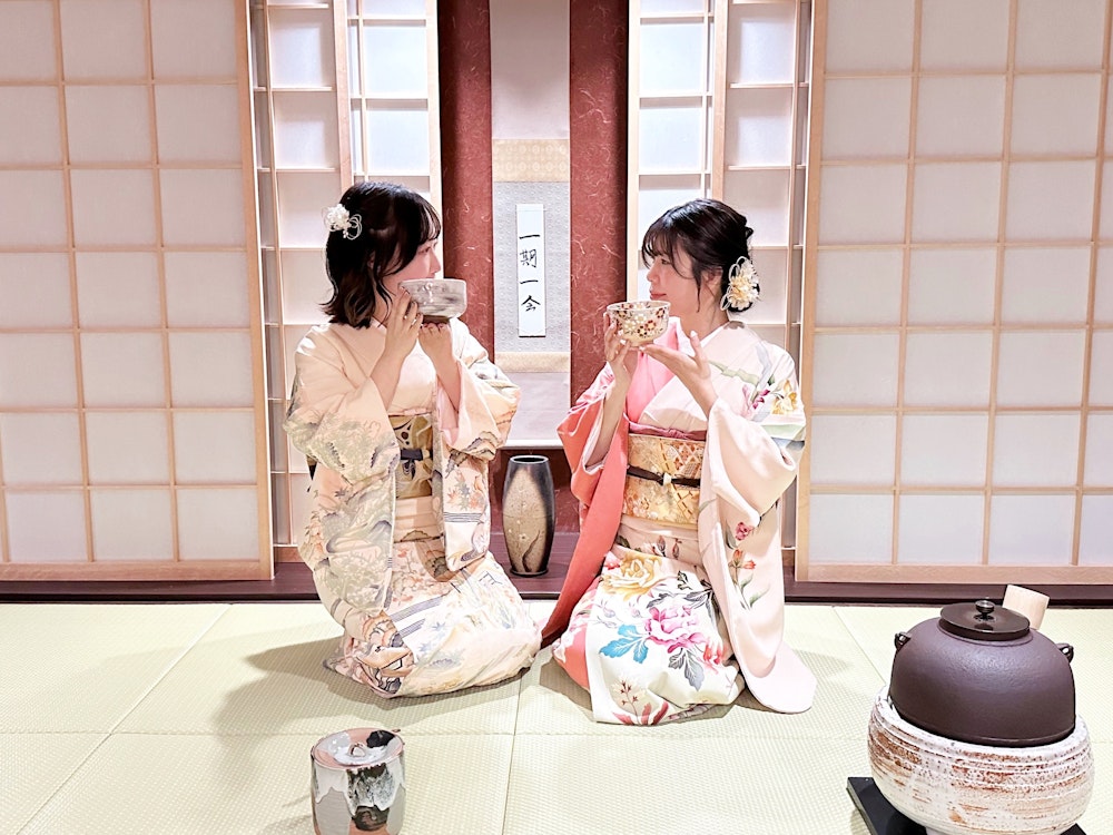 Eyecatch画像 | [Kyoto, Gion] Kimono Rental Wargo Kyoto Gion Store Partners with "Tea Ceremony Kyoto Gion" Tea Ceremony Experience
