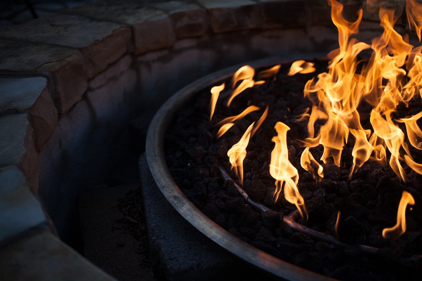 Building A Backyard Fire Pit