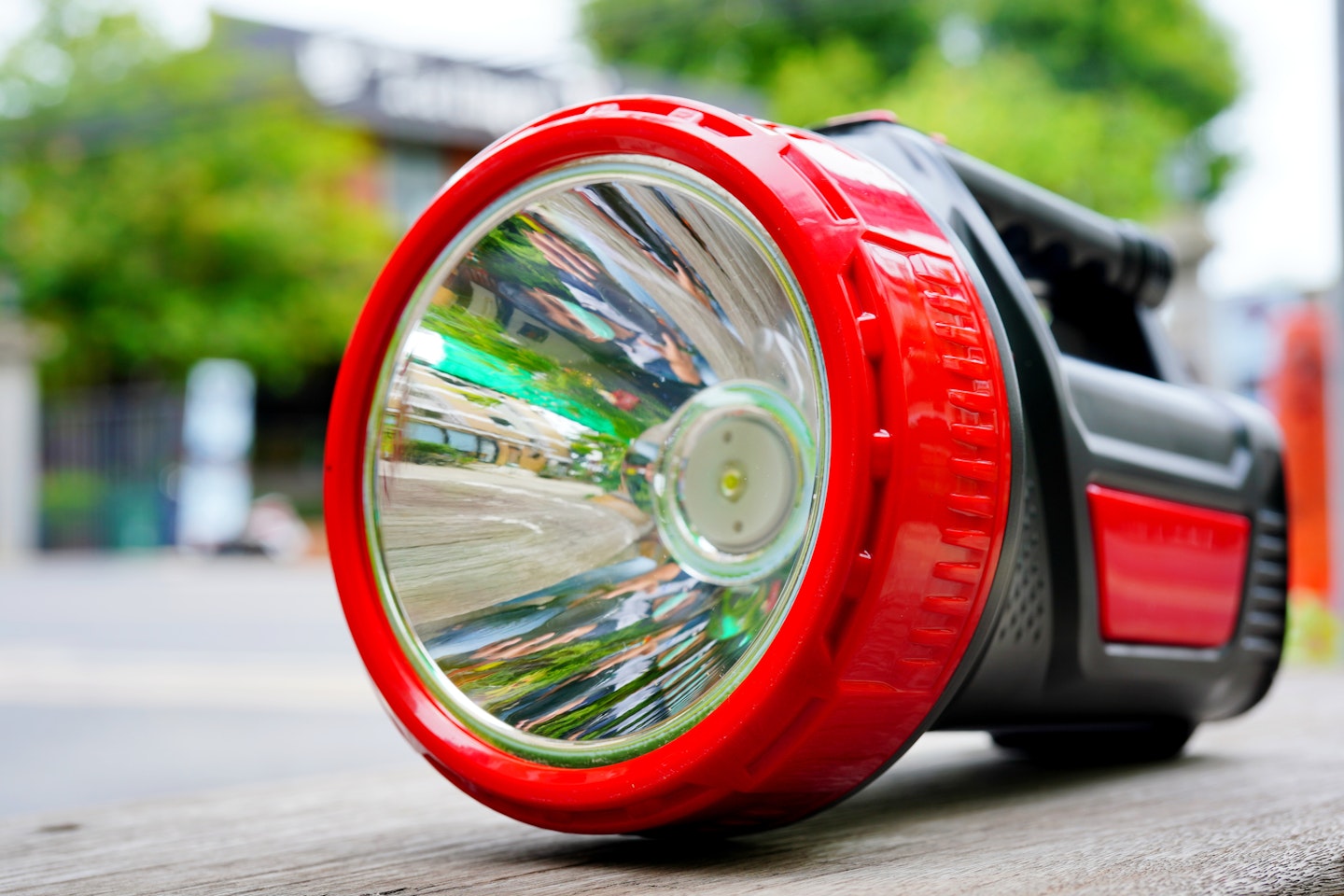 How-to Maintain Your Tools: Flashlights