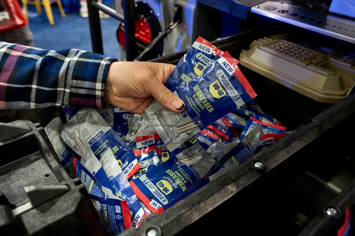 WD-40 Specialist® EZ-Pods Clean 1969 Dodge Challenger