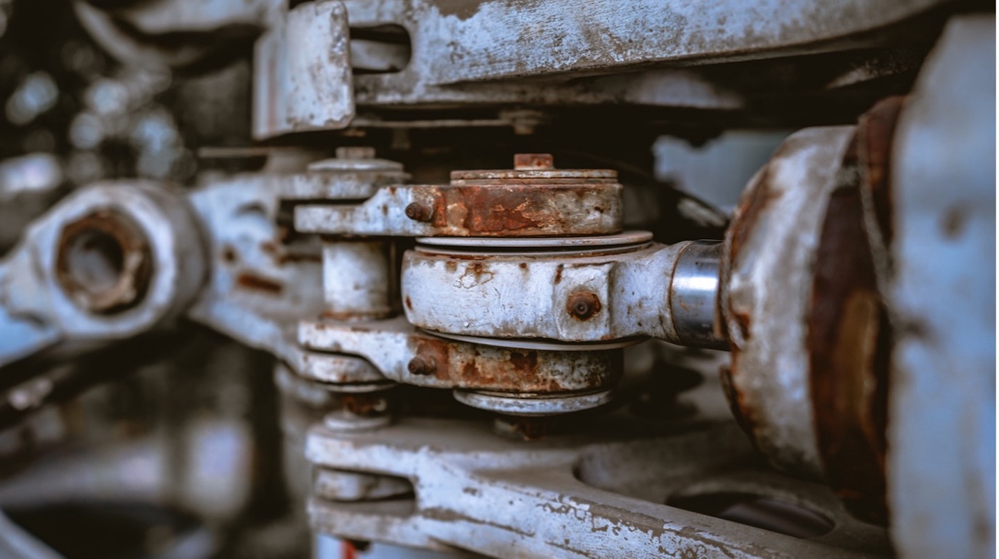 Case Study: WD-40 Specialist Penetrant® w/ EZ REACH® Wins with Turbine Engineering Company