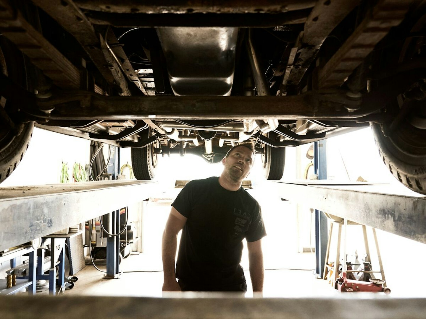 WD-40 Specialist® Time To Clean Your Throttle Body 