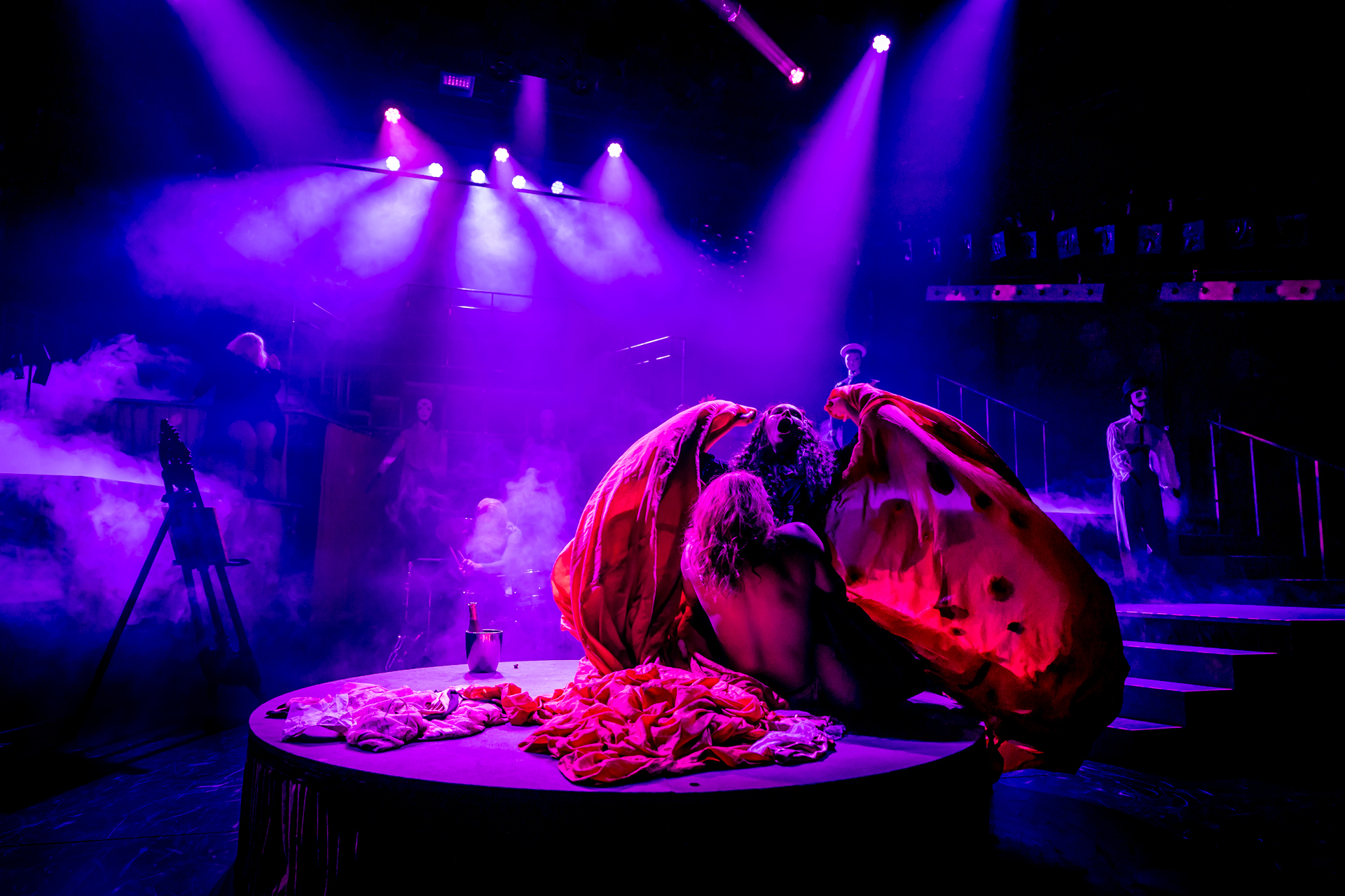 Föreställningsfoto från "Monsieur Venus". Foto: Jenny Baumgartner