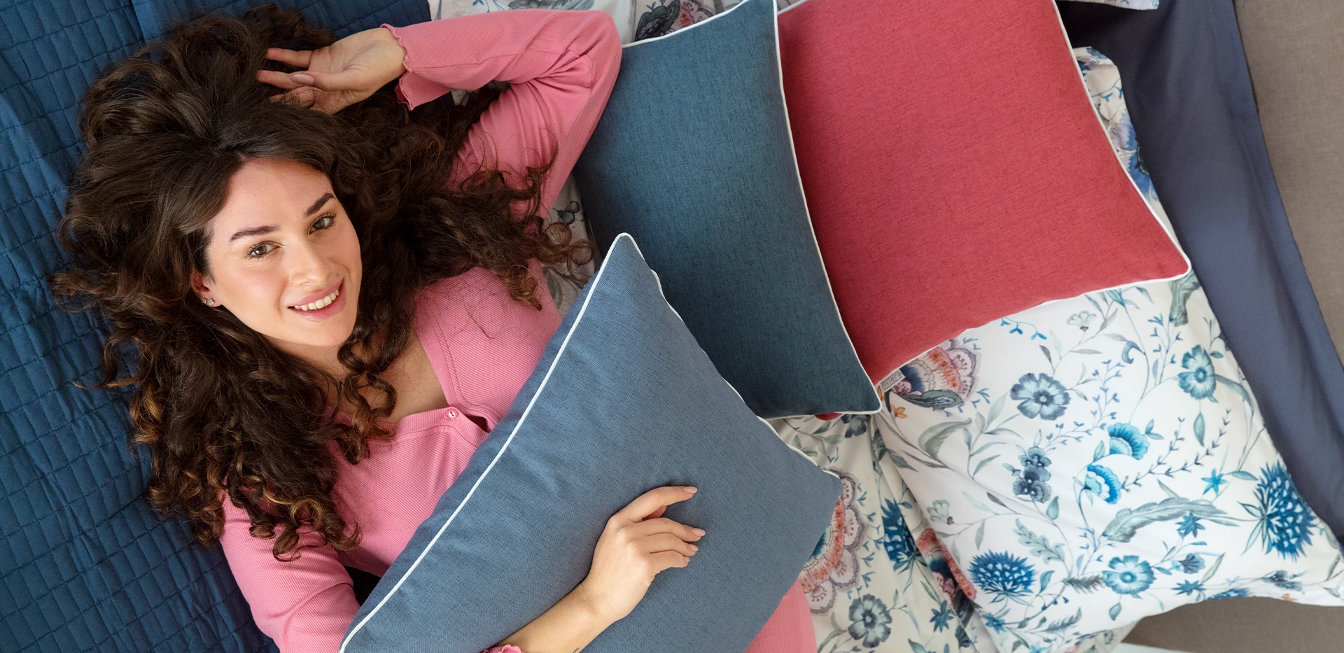 <p class="text-montserrat">Linea No Stiro</p>