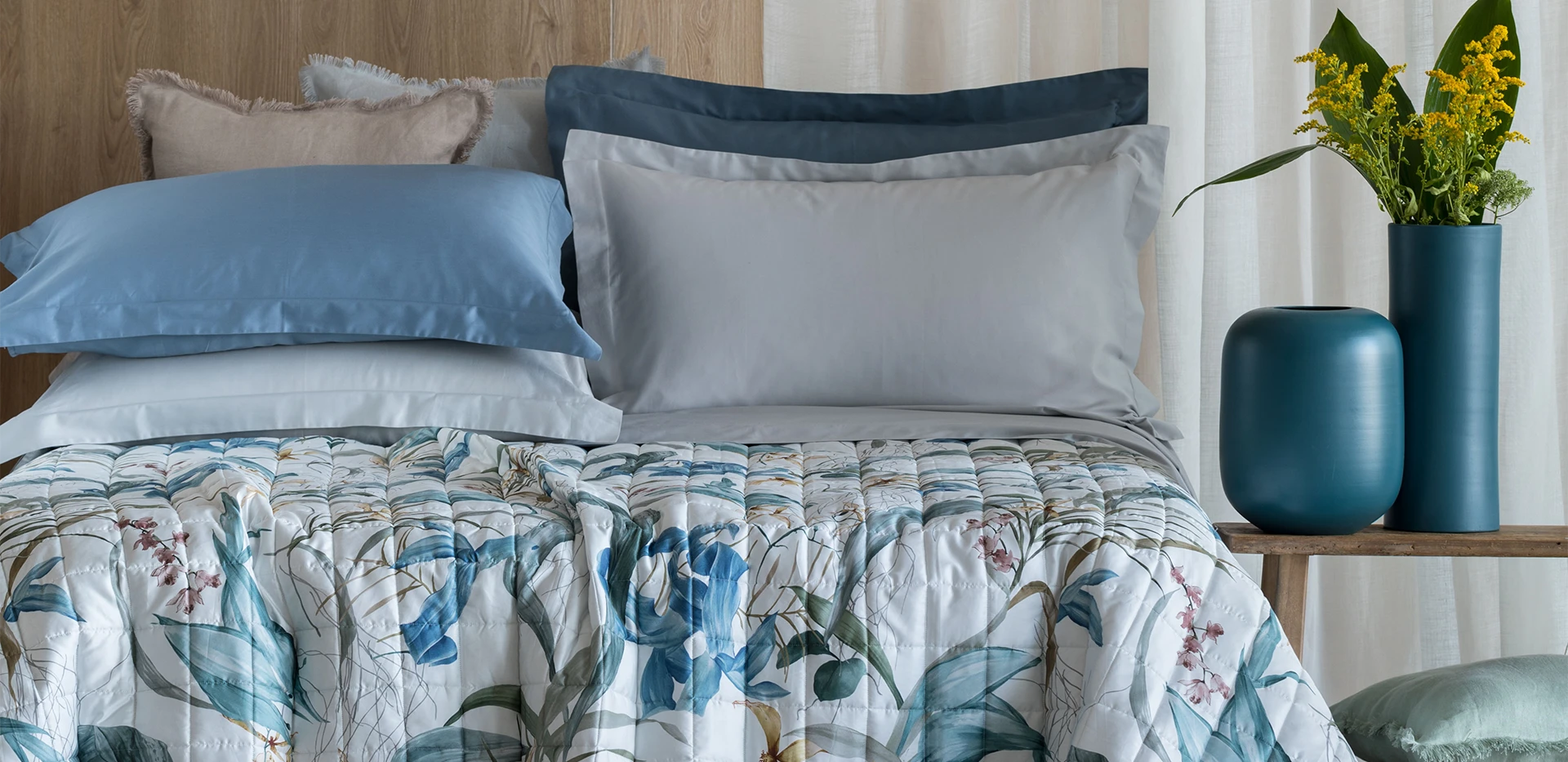 <p>Nuova Collezione</p>