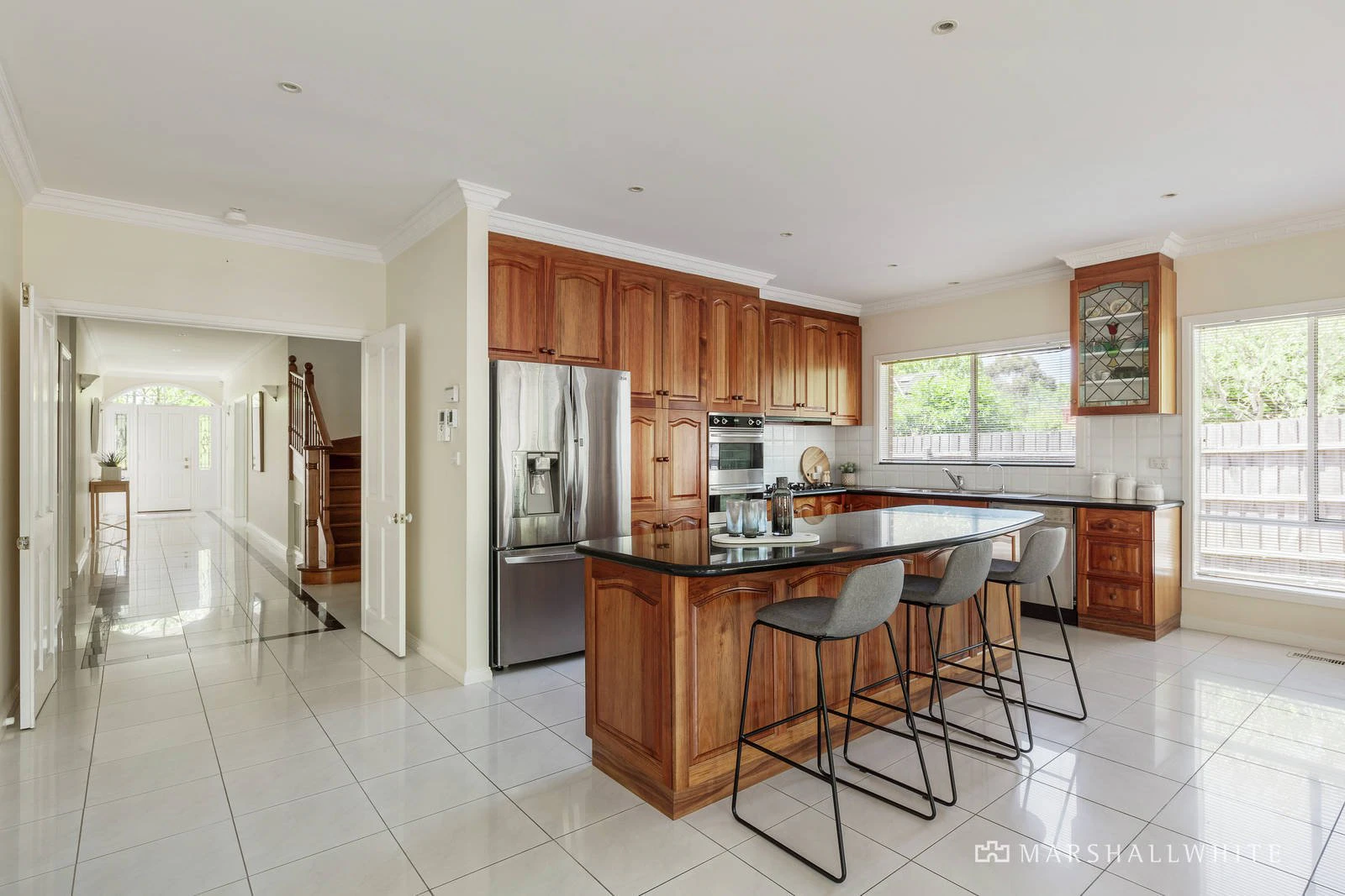 8 Martin Crescent, Glen Iris, VIC