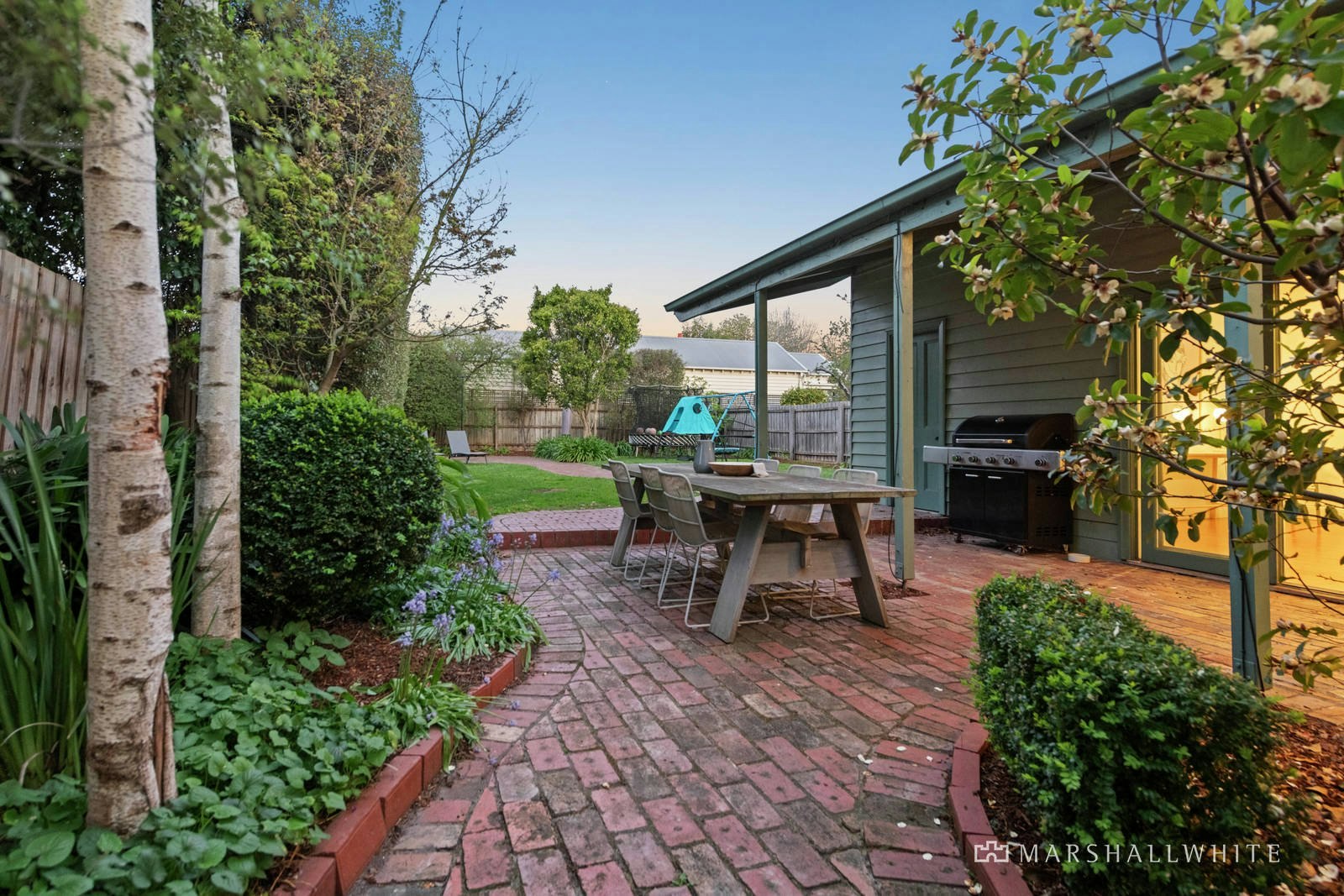 16 Tooronga Road, Malvern East, 3145