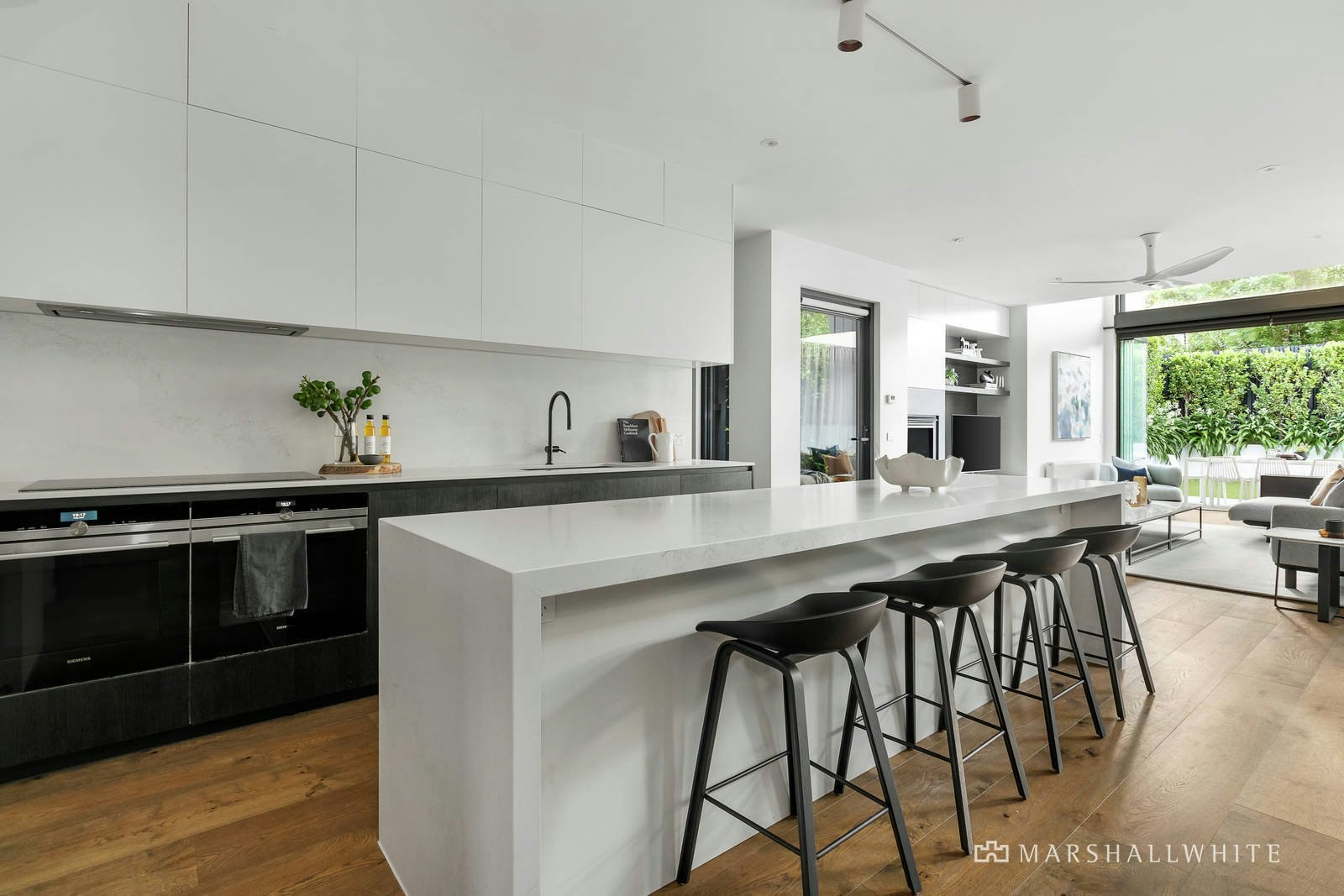 21 Aintree Road, Glen Iris, VIC