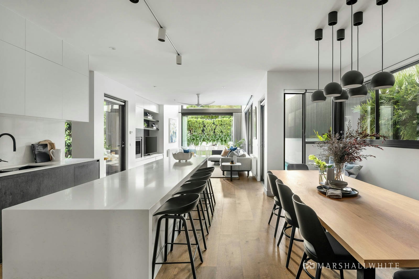 21 Aintree Road, Glen Iris, VIC