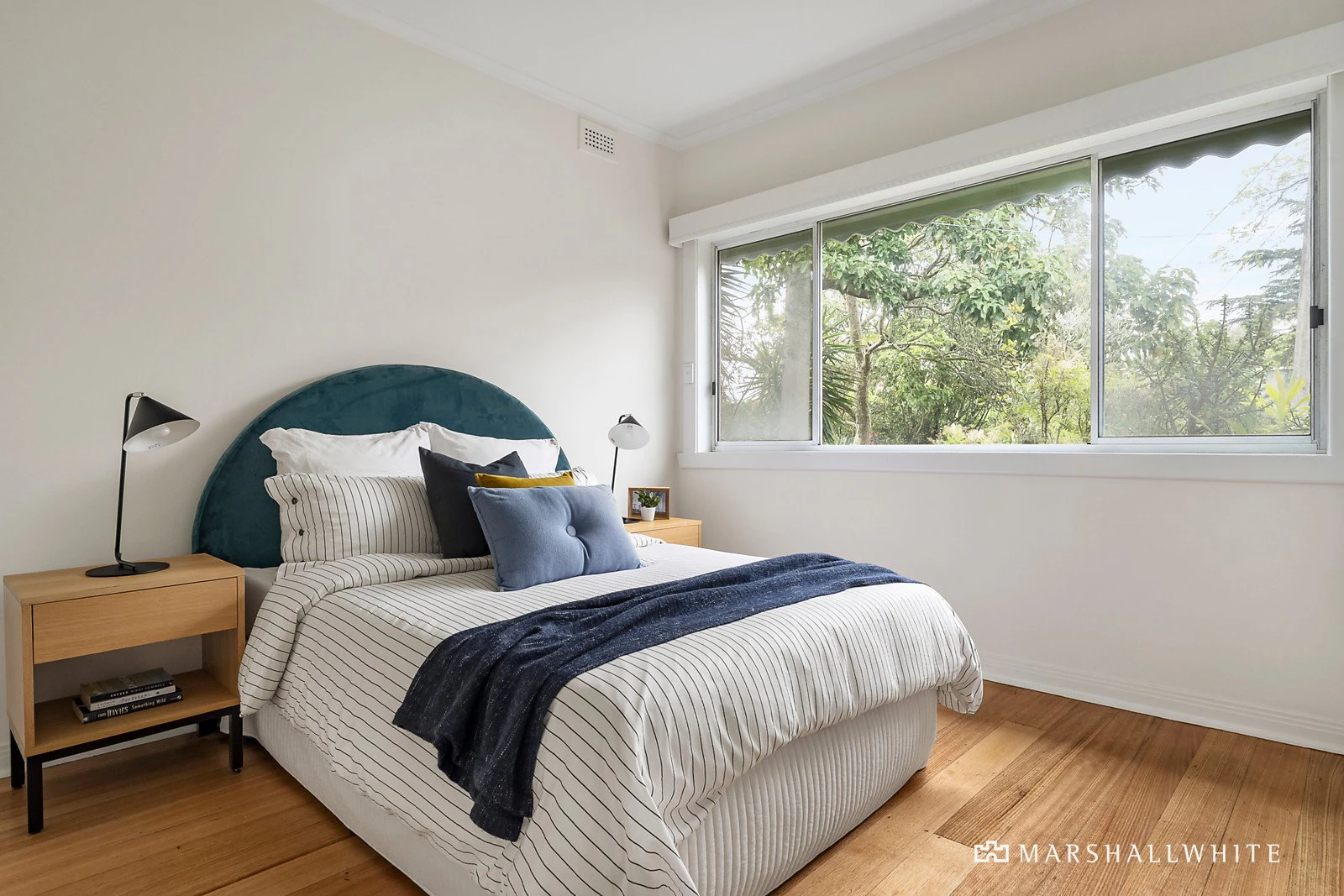 12 Bath Road, Glen Iris, VIC