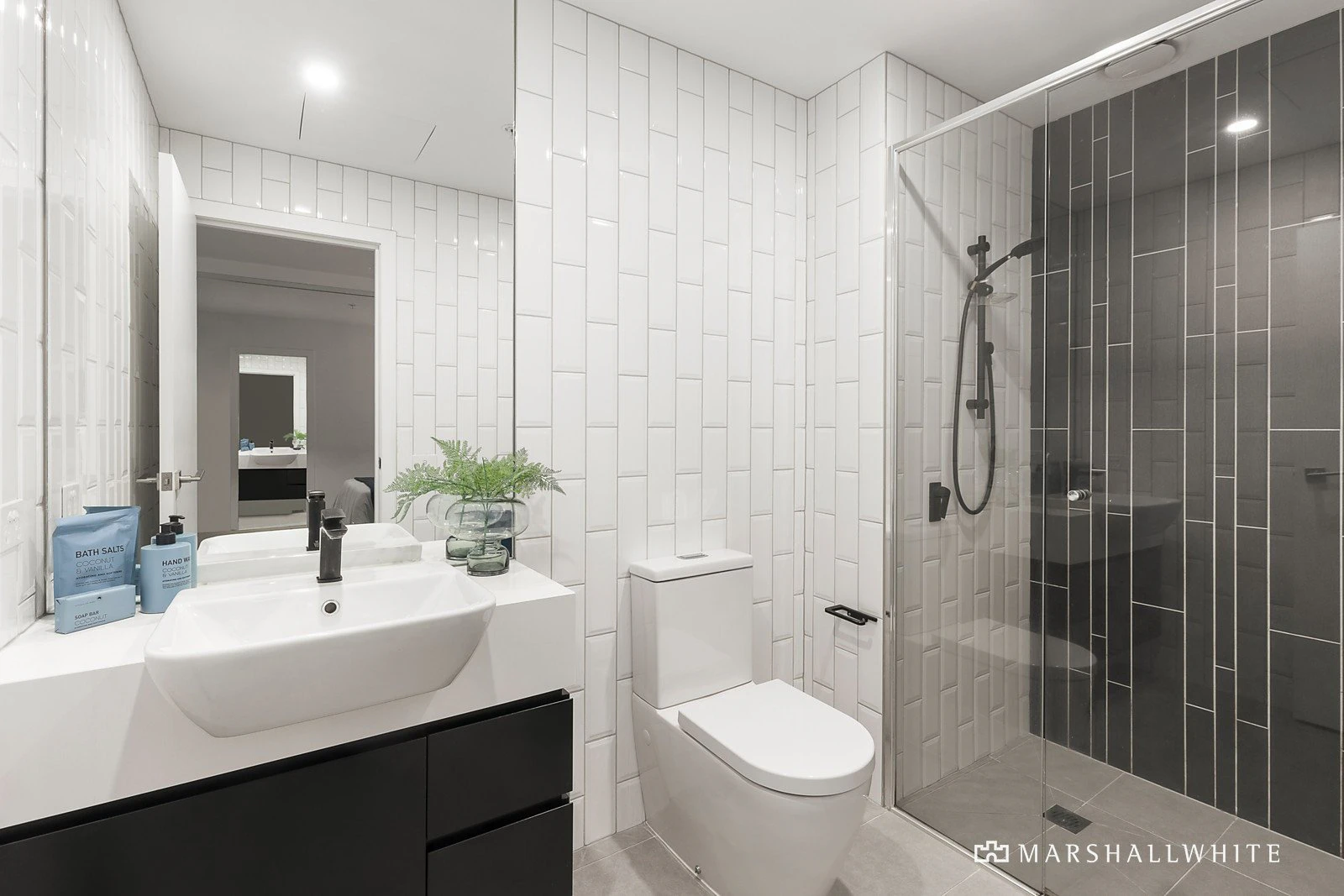 717/101 Tram Road, Doncaster, VIC