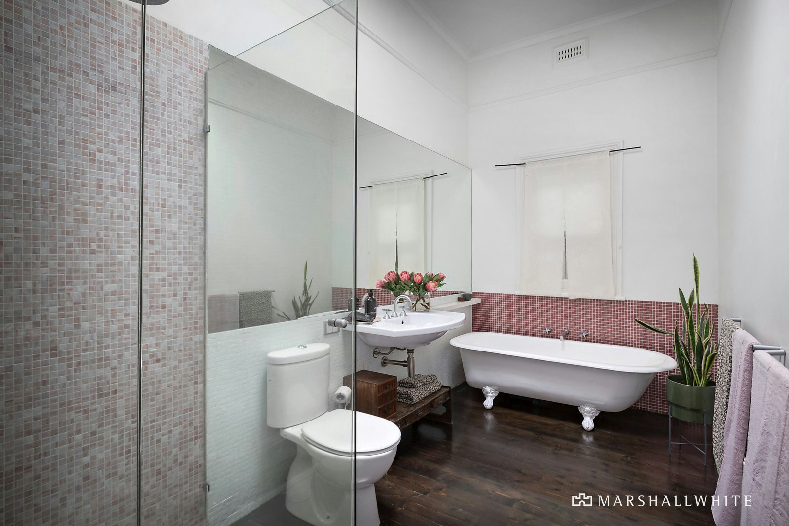 25 Rothesay Avenue, Elwood, VIC