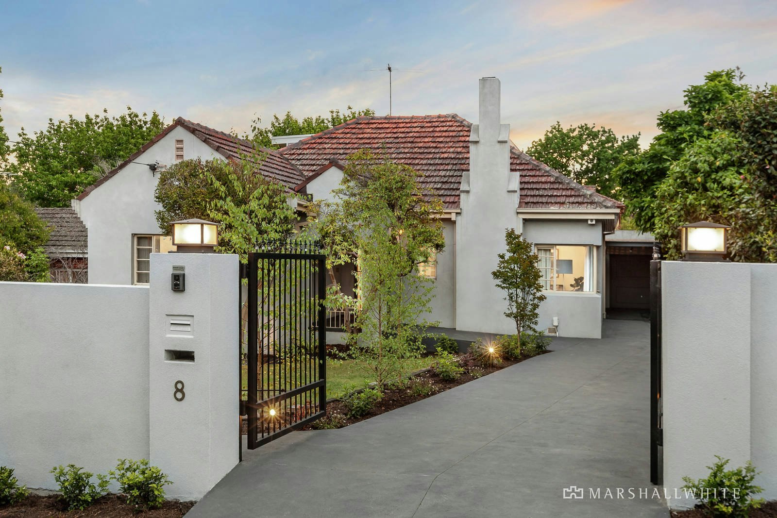 8 Tower Hill Road, Glen Iris, VIC