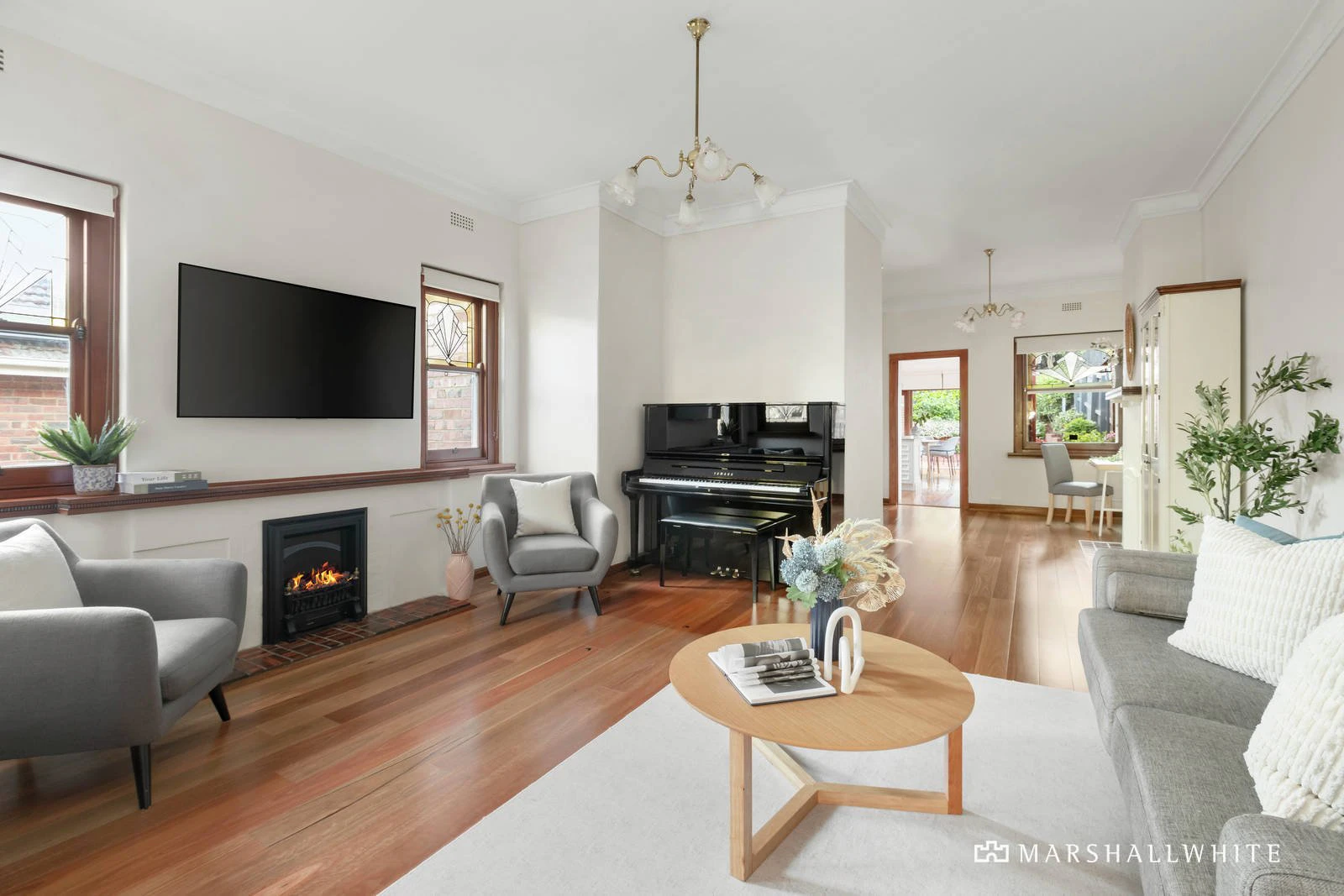 28 Essex Street, Glen Iris, VIC