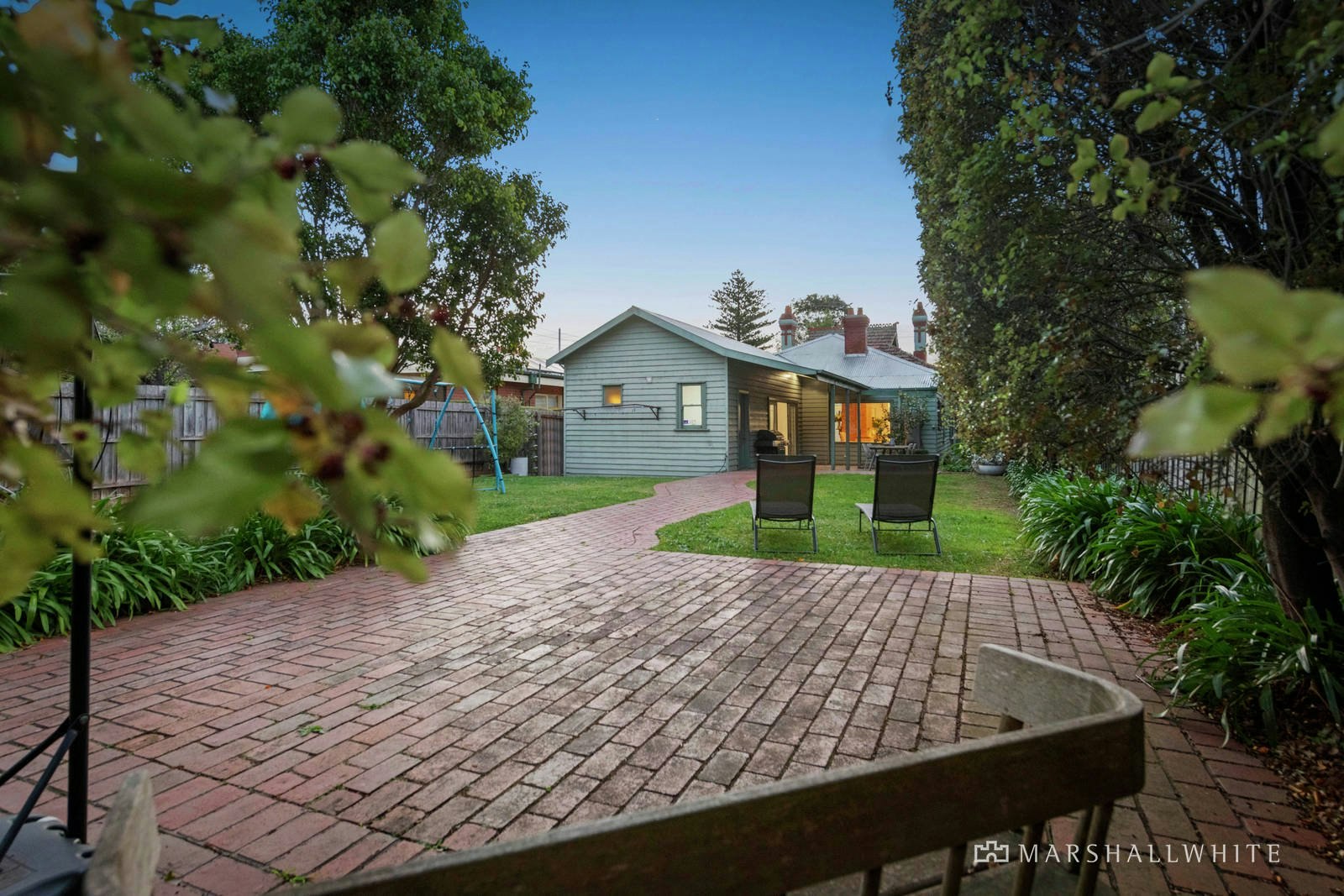 16 Tooronga Road, Malvern East, 3145