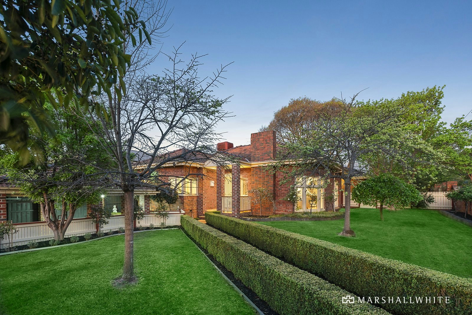 1 Chaleyer Street, Glen Iris, VIC