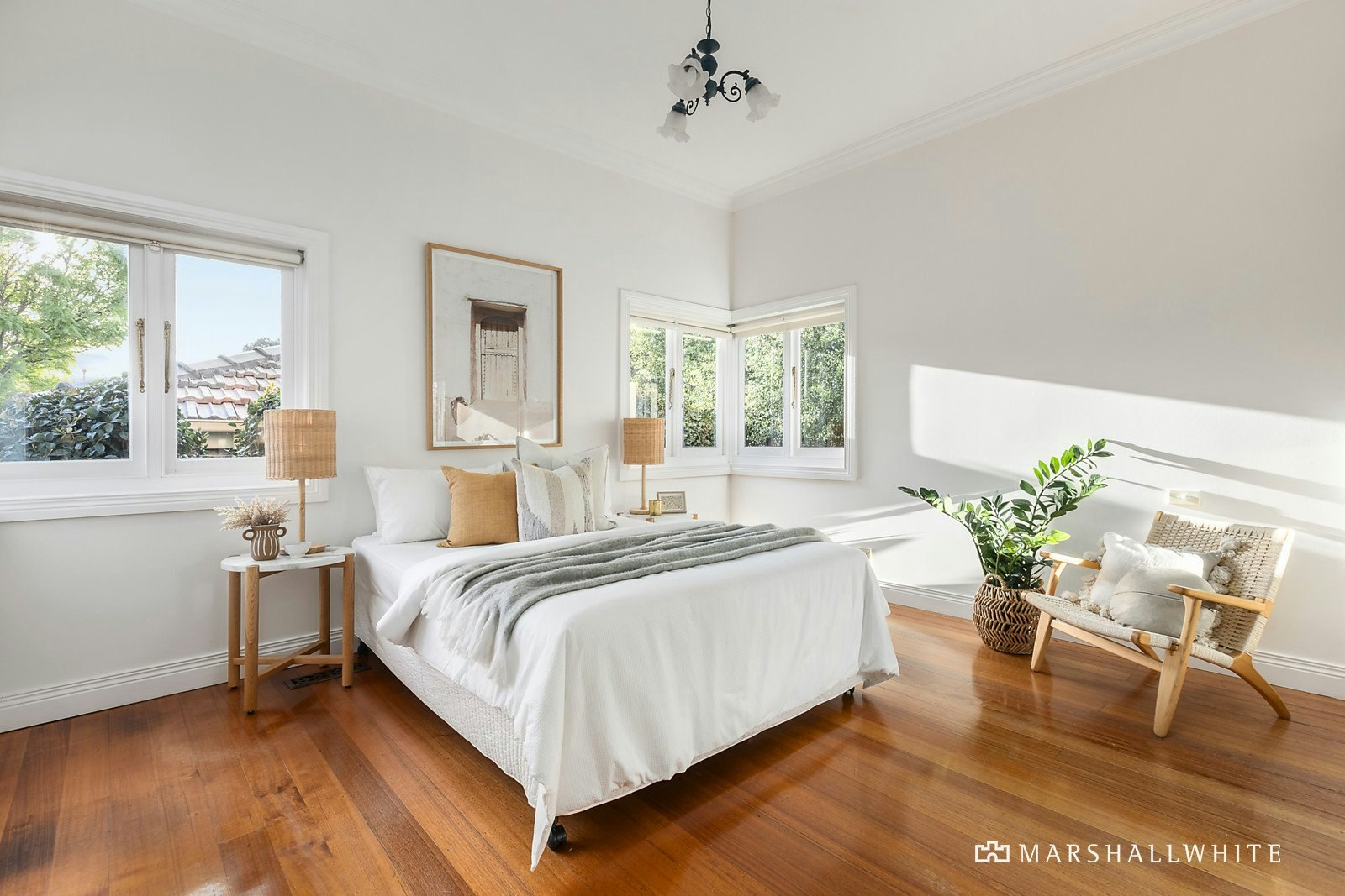 1 Chaleyer Street, Glen Iris, VIC