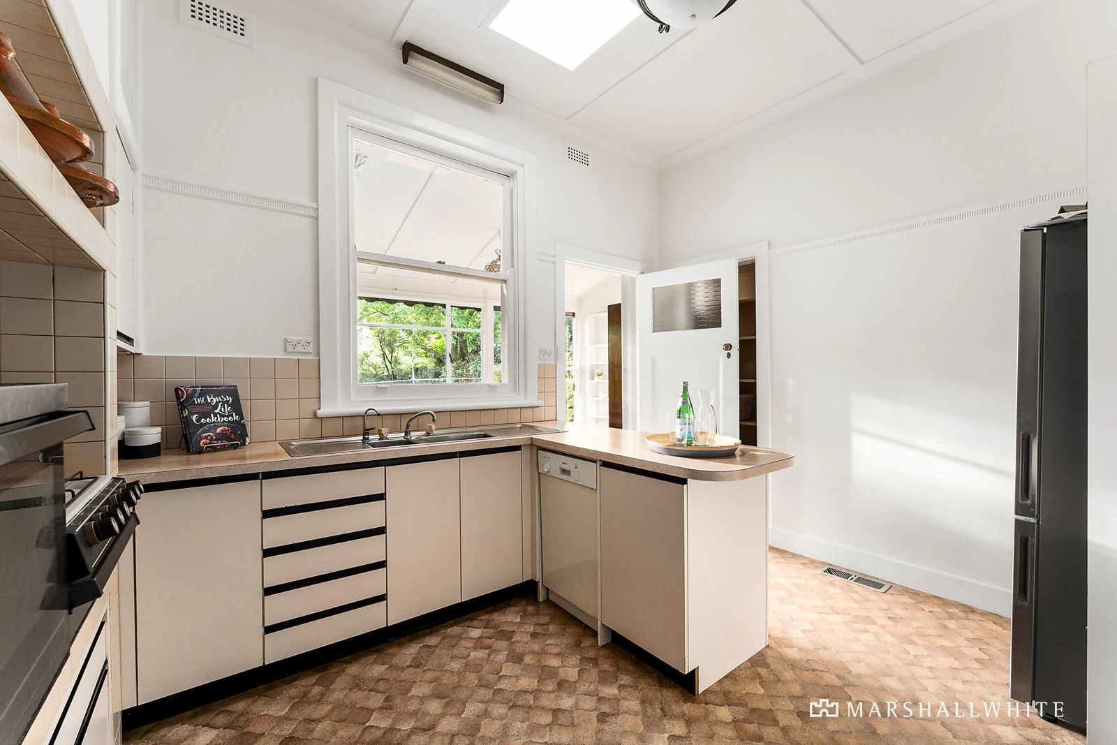 12 Tower Hill Road, Glen Iris, VIC