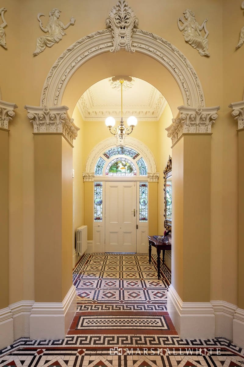 81 South Road, Brighton, VIC