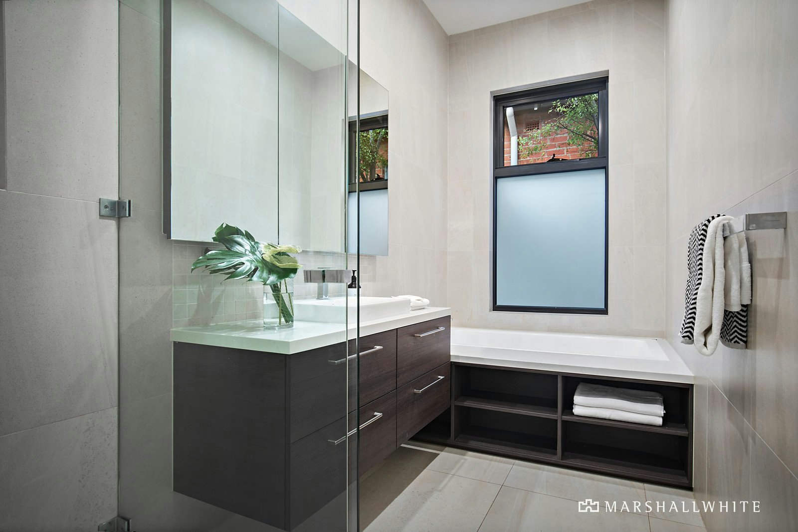 6 Irymple Avenue, St Kilda, VIC