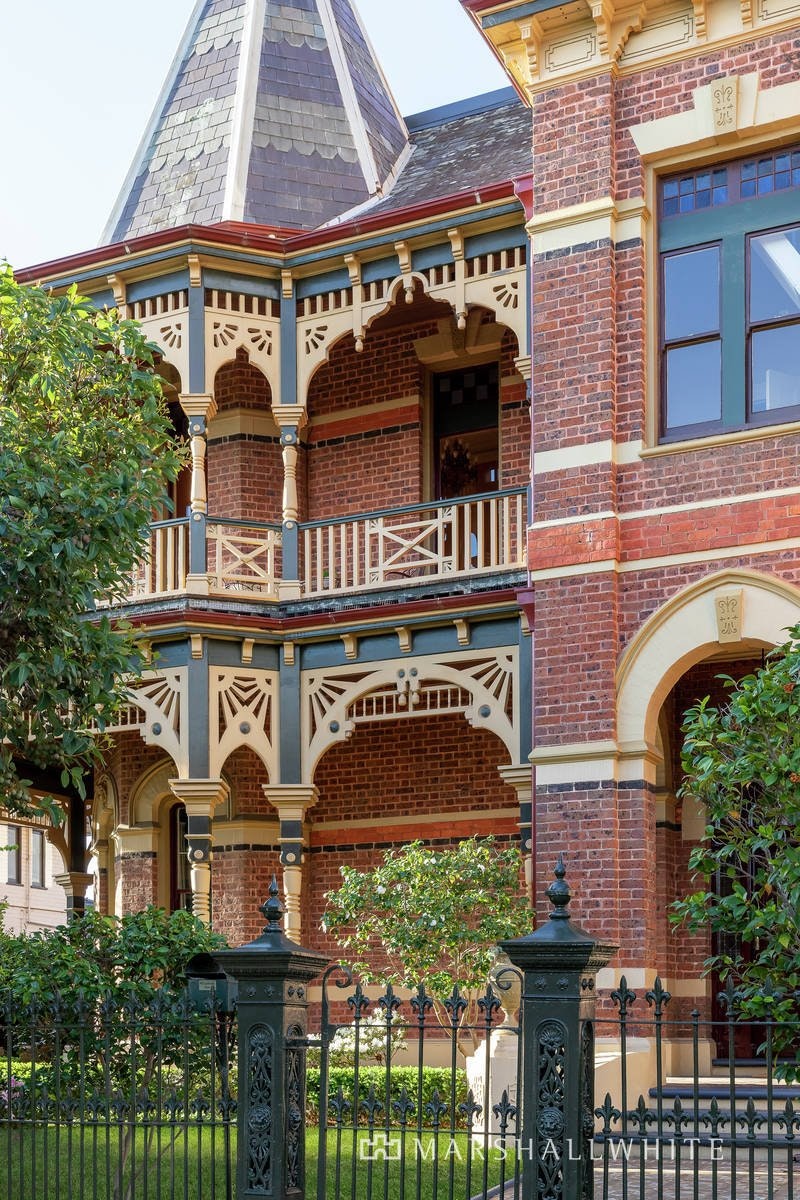 81 South Road, Brighton, VIC