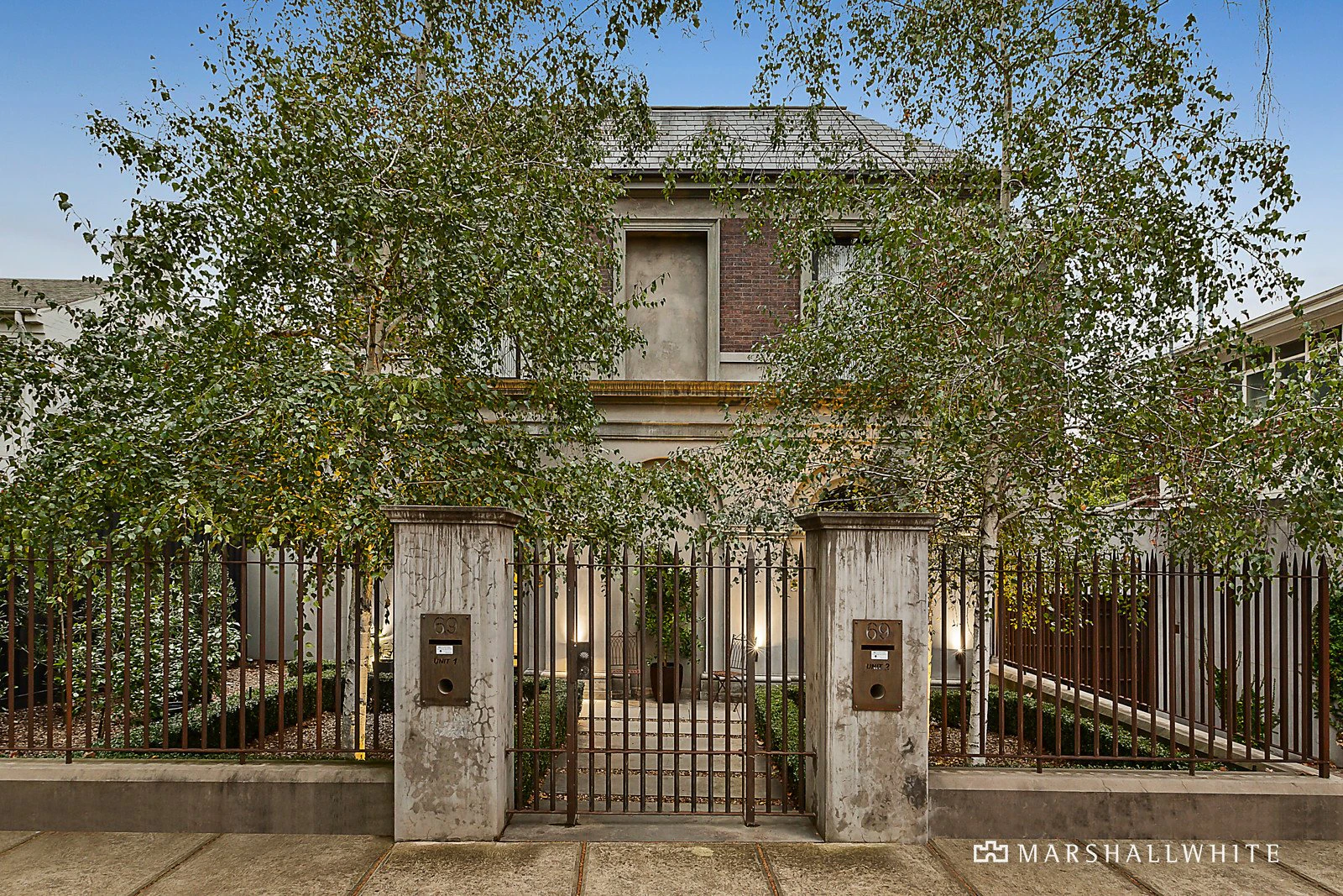 1/69 Huntingtower Road, Armadale, VIC