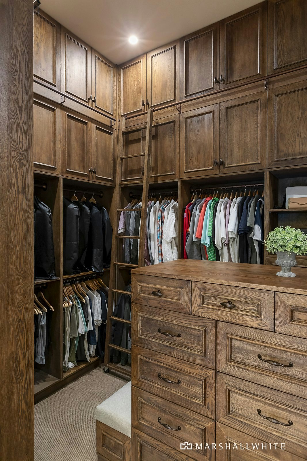 1-2 Adare Court, Berwick, VIC