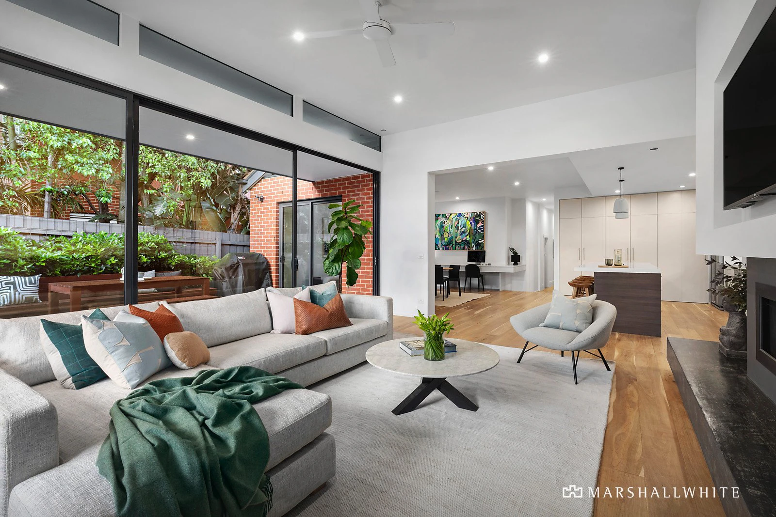 6 Irymple Avenue, St Kilda, VIC