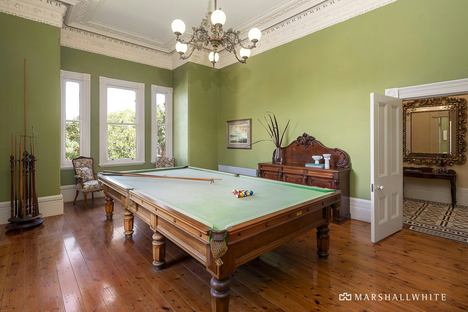 81 South Road, Brighton, VIC