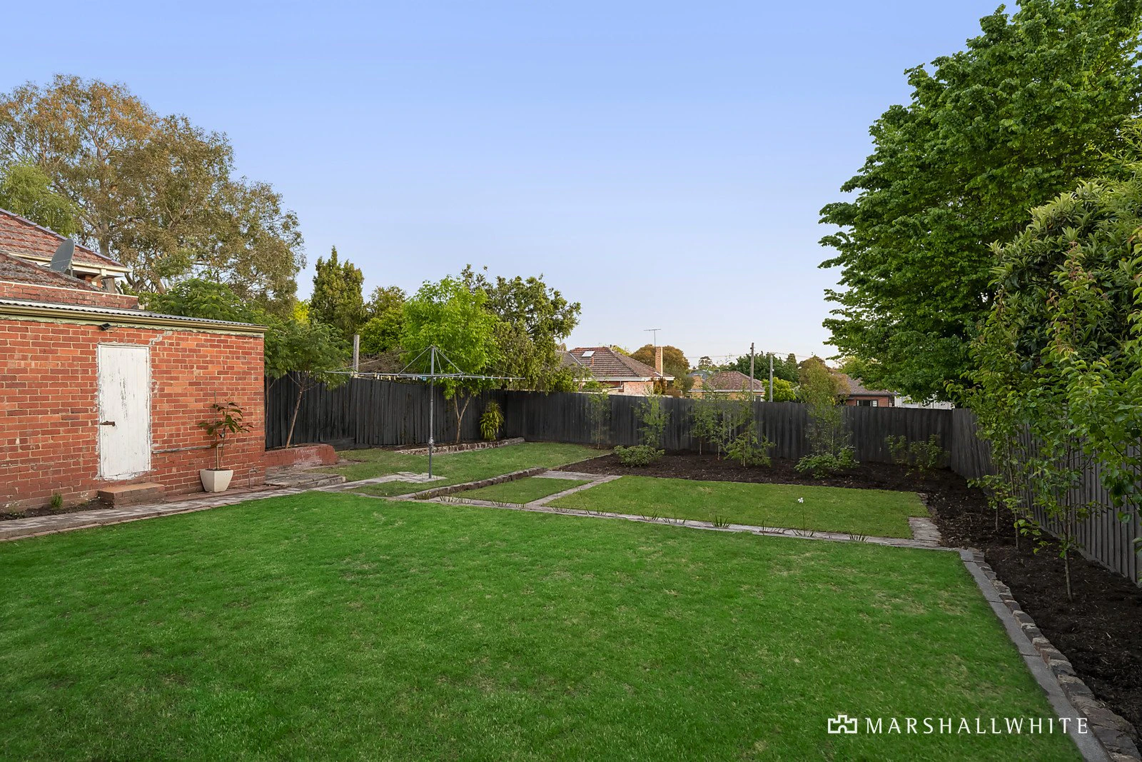 12 Bath Road, Glen Iris, VIC