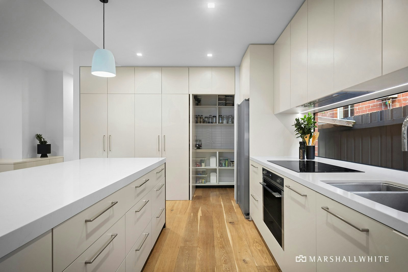 6 Irymple Avenue, St Kilda, VIC