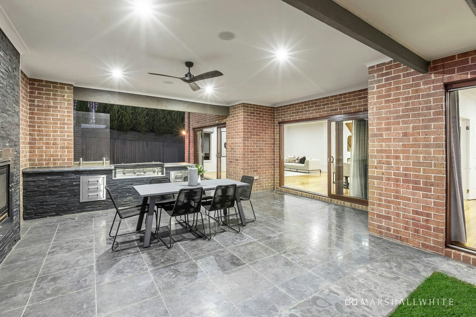 4 St Johns Avenue, Mont Albert, VIC