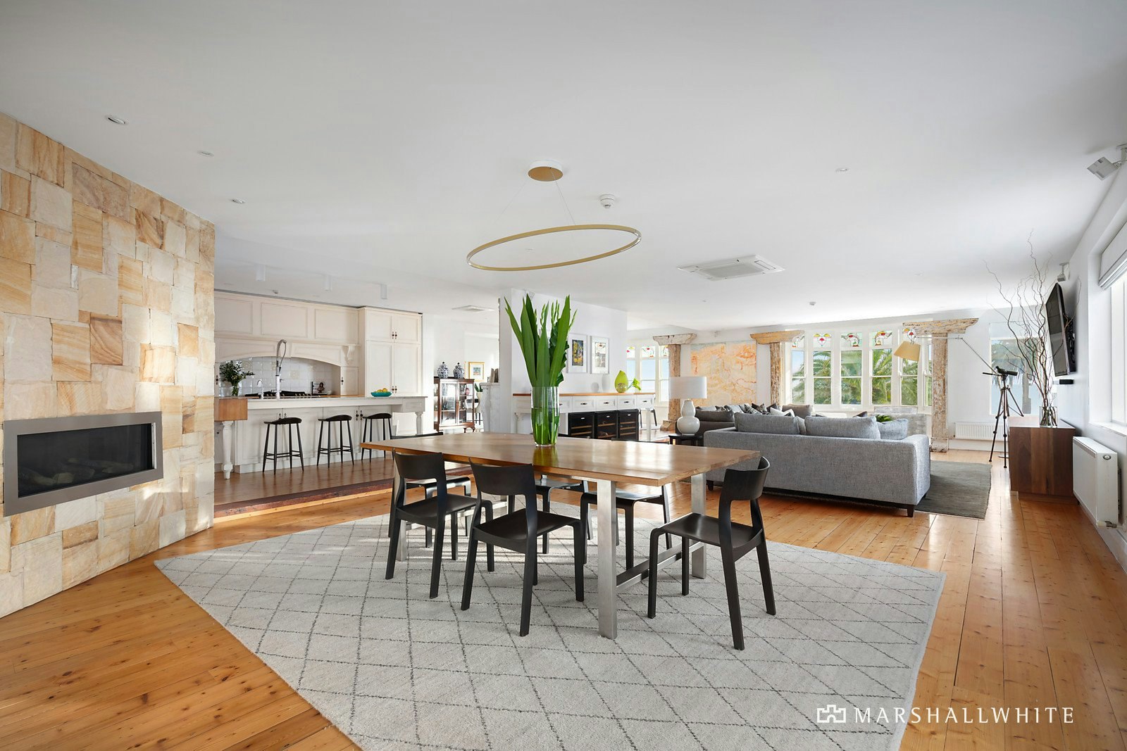 2/242 Beaconsfield Parade, Middle Park, VIC