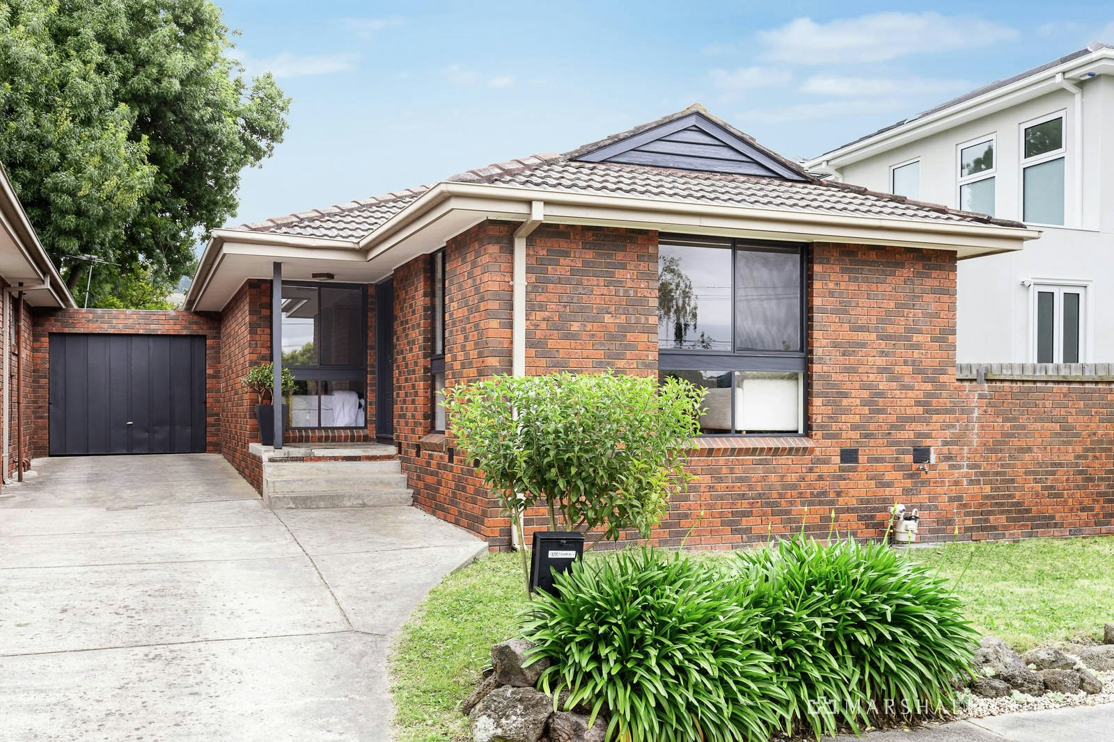 3/587 High Street Road, Mount Waverley, VIC