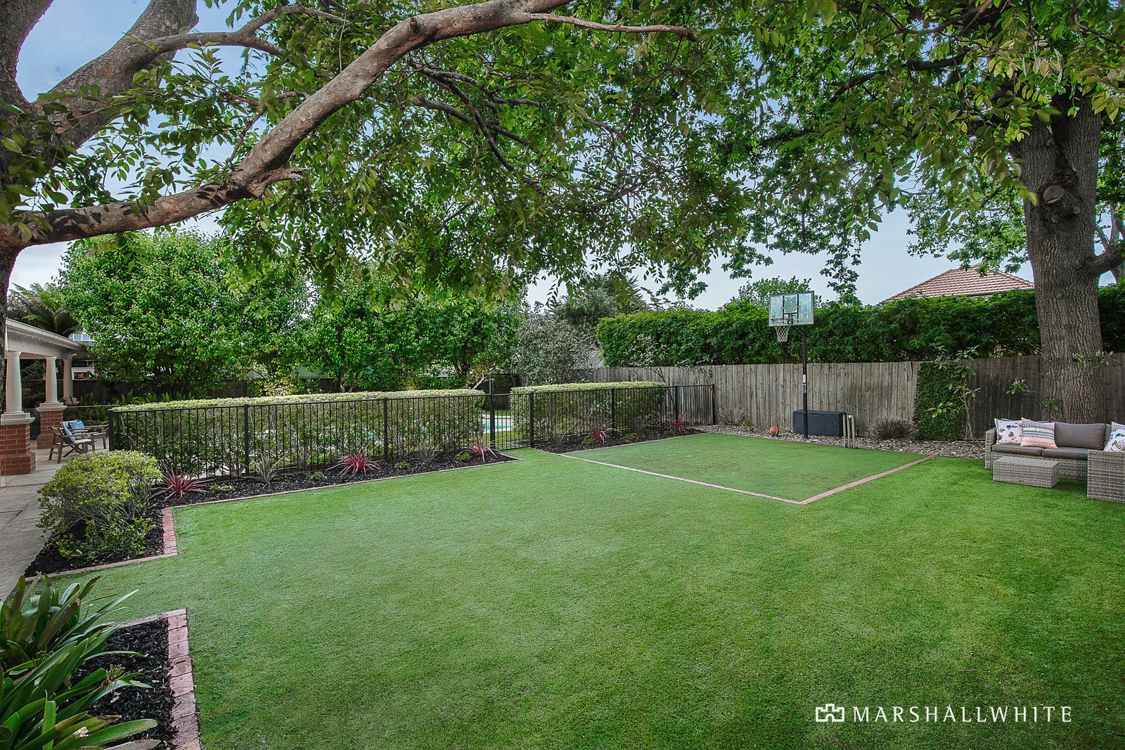 26 Essex Road, Surrey Hills, VIC