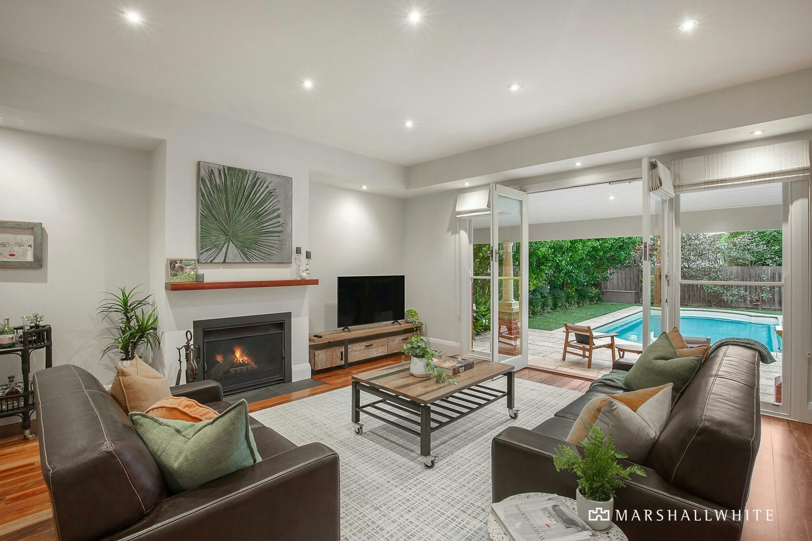 26 Essex Road, Surrey Hills, VIC