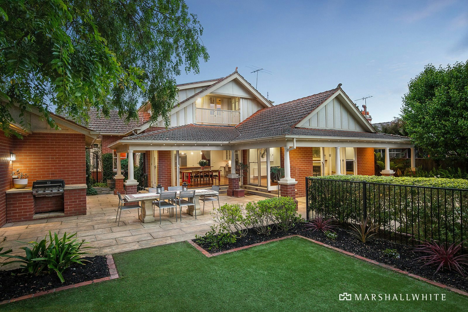 26 Essex Road, Surrey Hills, VIC