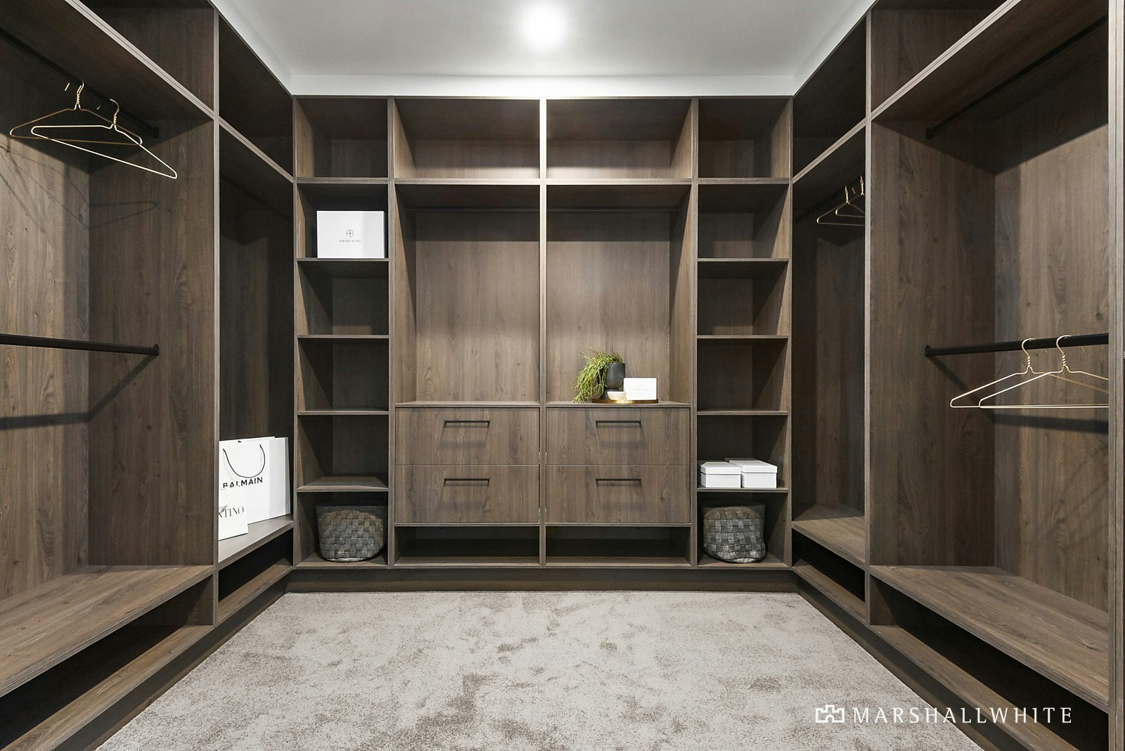 33 Dent Street, Glen Iris, VIC