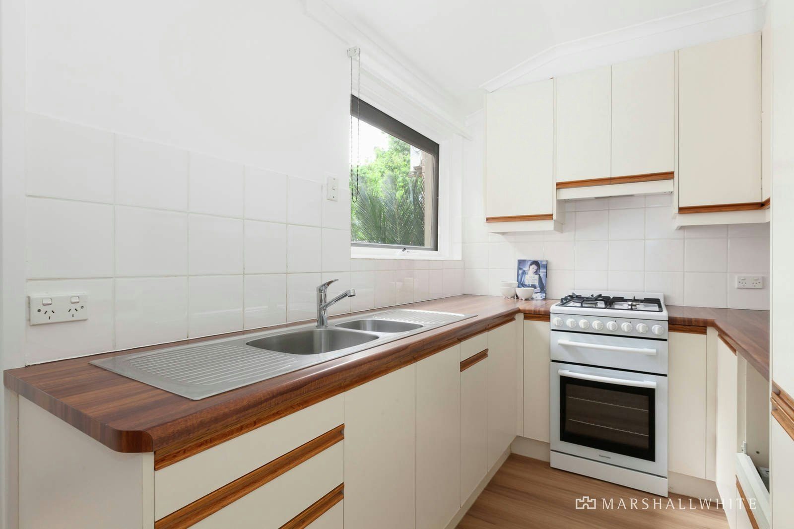 6/60 Peel Street, Kew, VIC