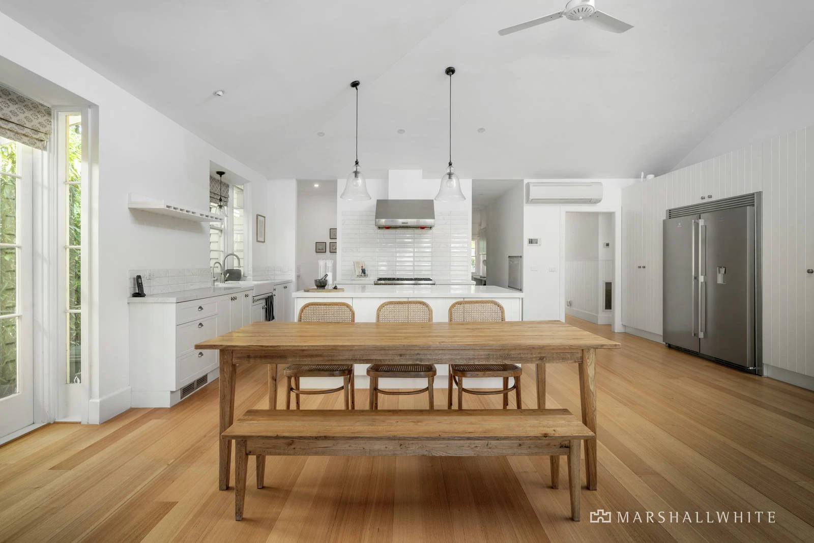 20 Kent Road, Surrey Hills, VIC